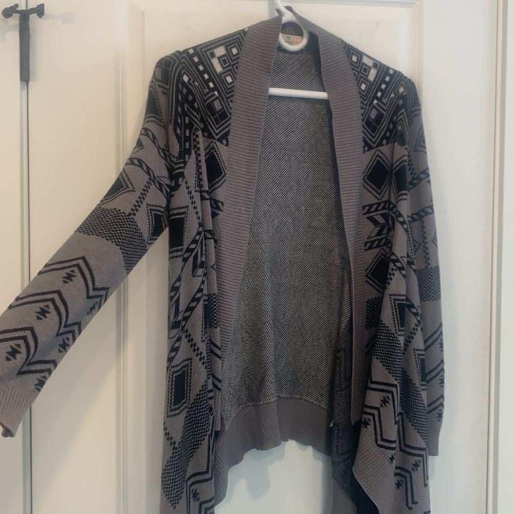 Aztec Cardigan - Picture 9 of 11